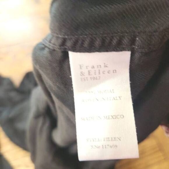 Frank&Eileen Eileen modal black button down shirt Sz XS - Picture 4 of 5